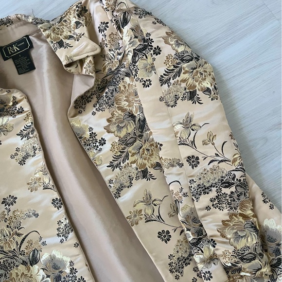 Evening Wear by R&K. - Picture 6 of 8